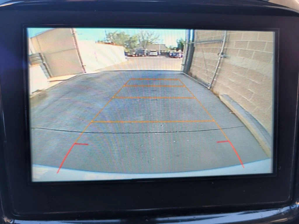 Used 2019 Beige Chevrolet 3LT image 19
