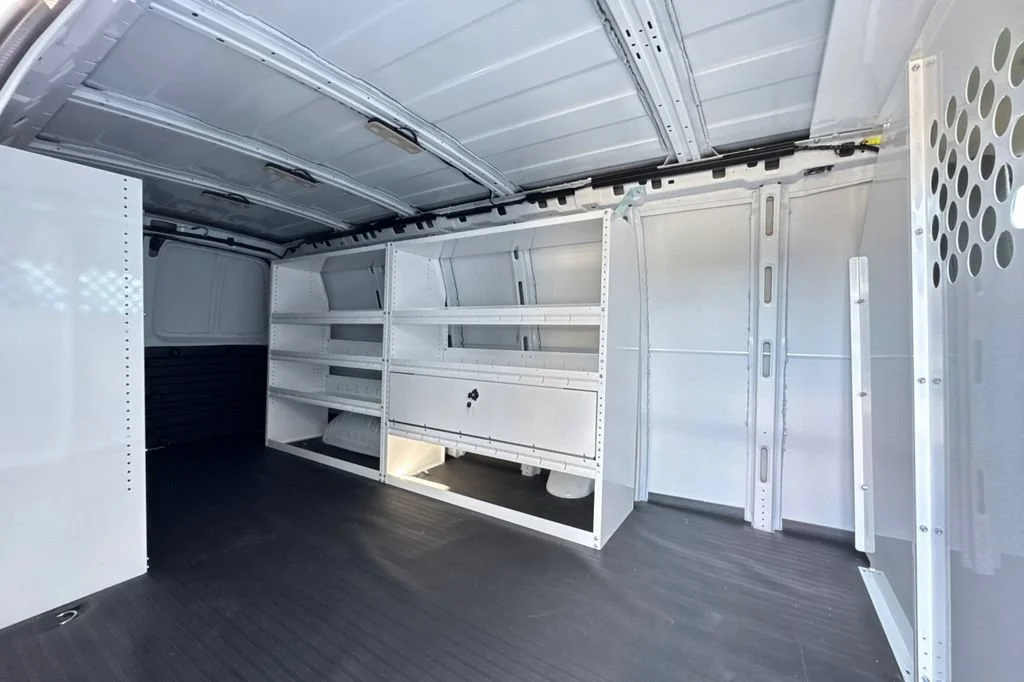 2025 GMC Savana Cargo Work Van - Photo 9
