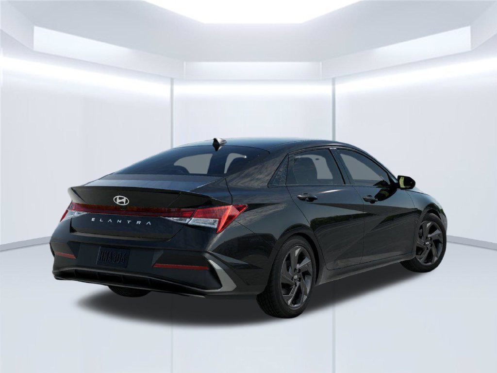New 2026 Black Hyundai SEL Sport image 4