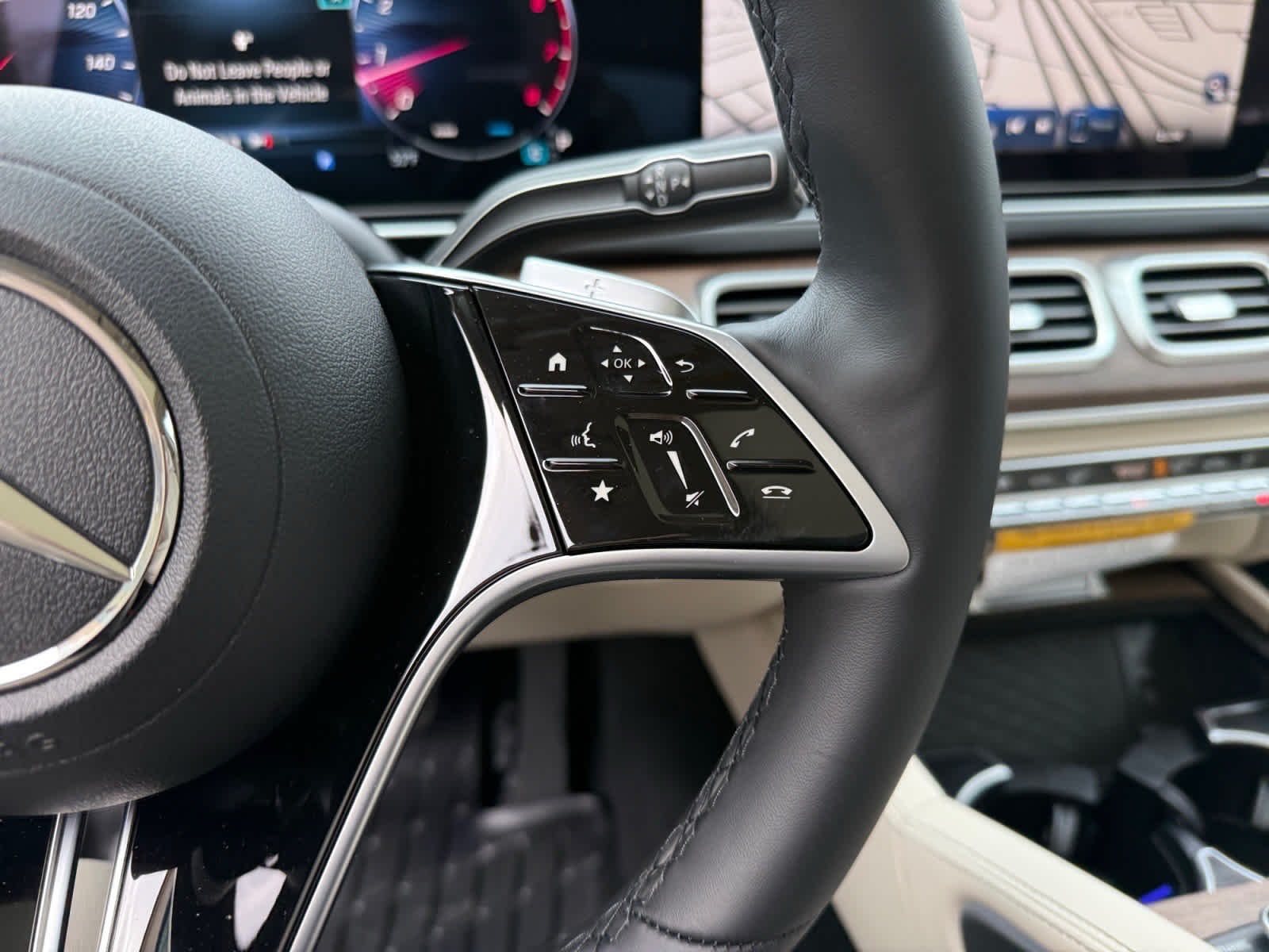 New 2026 Polar White Mercedes-Benz GLE 450 image 21