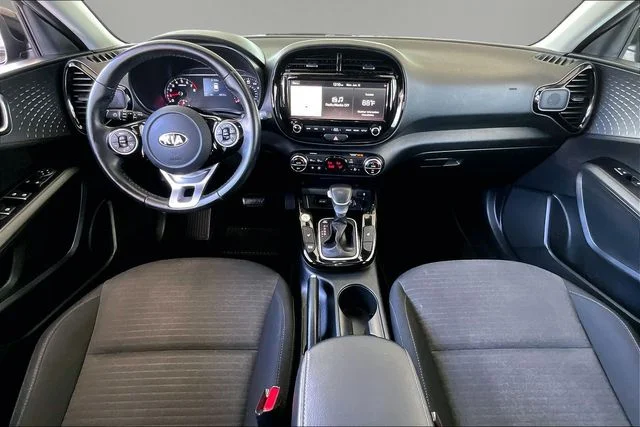 Used 2021 Black Kia EX image 7