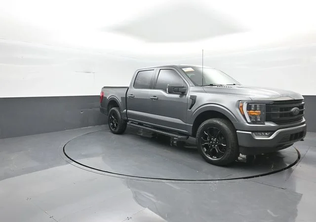 Certified Used 2023 Gray Metallic Ford XLT image 2