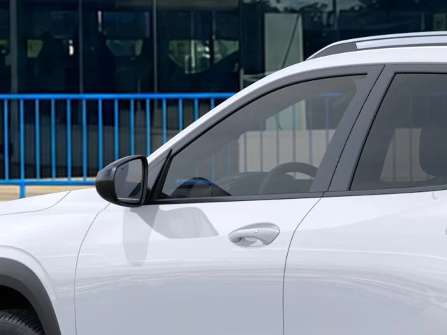 New 2026 Summit White Chevrolet ACTIV image 12