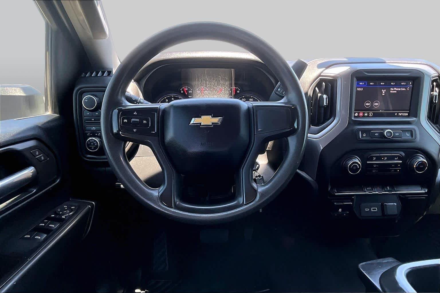 Used 2021 Summit White Chevrolet Custom image 6
