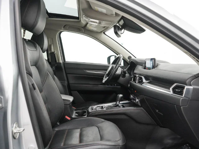 Used 2018 Sonic Silver Metallic Mazda Grand Touring image 13