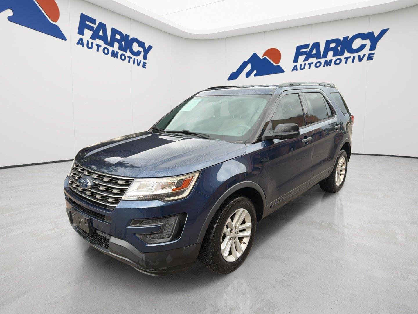 Used 2017 Blue Jeans Ford Base image 1