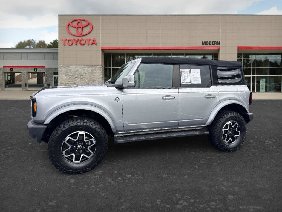 Used 2023 Iconic Silver Metallic Ford Outer Banks image 3