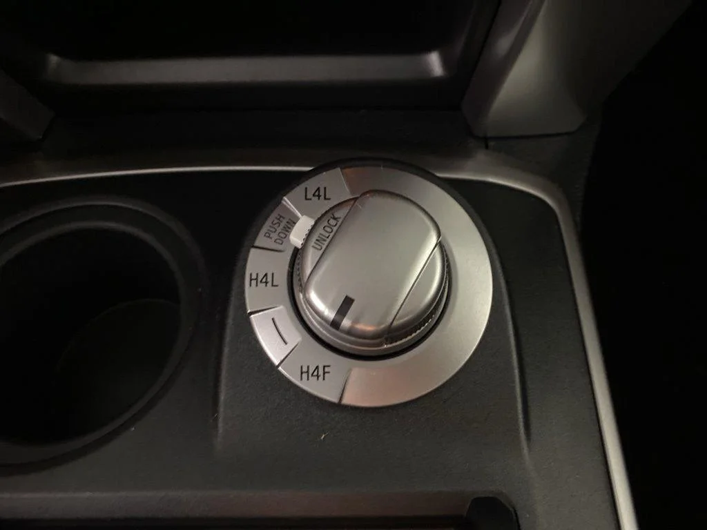 Used 2016 Midnight Black Metallic Toyota Limited image 27