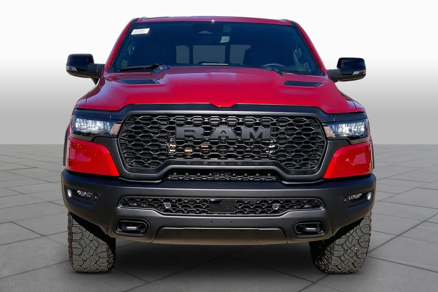 New 2026 Molten Red Pearl-Coat Exterior Paint RAM Rebel image 3