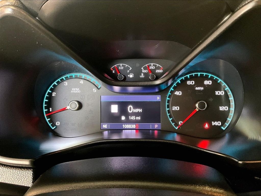 Used 2021 Gray Chevrolet ZR2 image 25