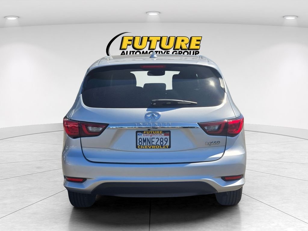 Used 2020 Silver INFINITI PURE image 5