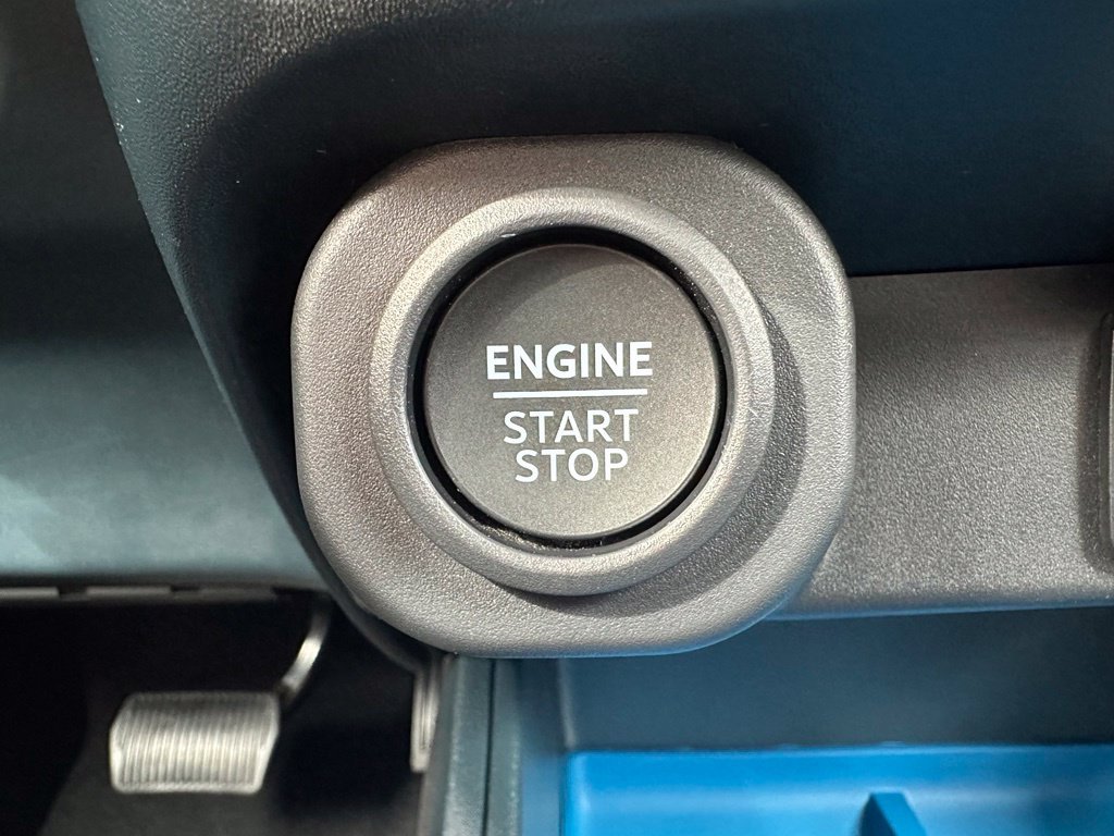 New 2026 Space White Metallic Ford XLT image 20