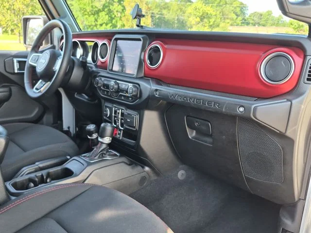 Used 2023 Silver Jeep Rubicon image 35
