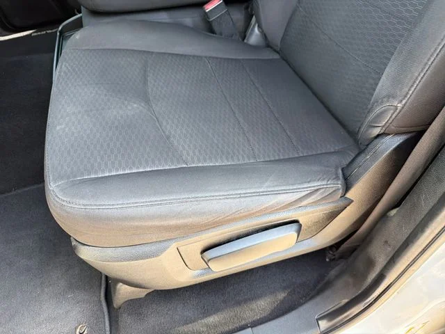 Used 2019 White Ram Warlock image 20