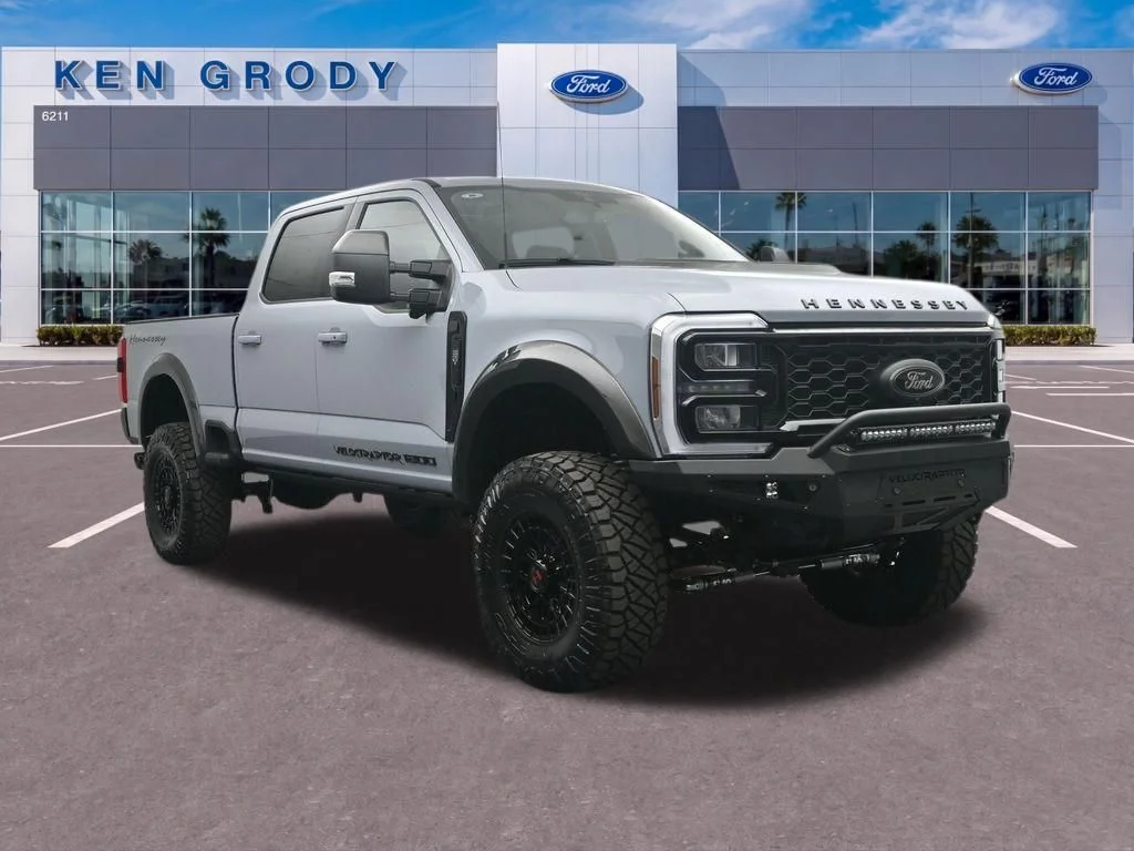 New 2026 Glacier Gray Metallic Tri-Coat Ford Lariat image 1