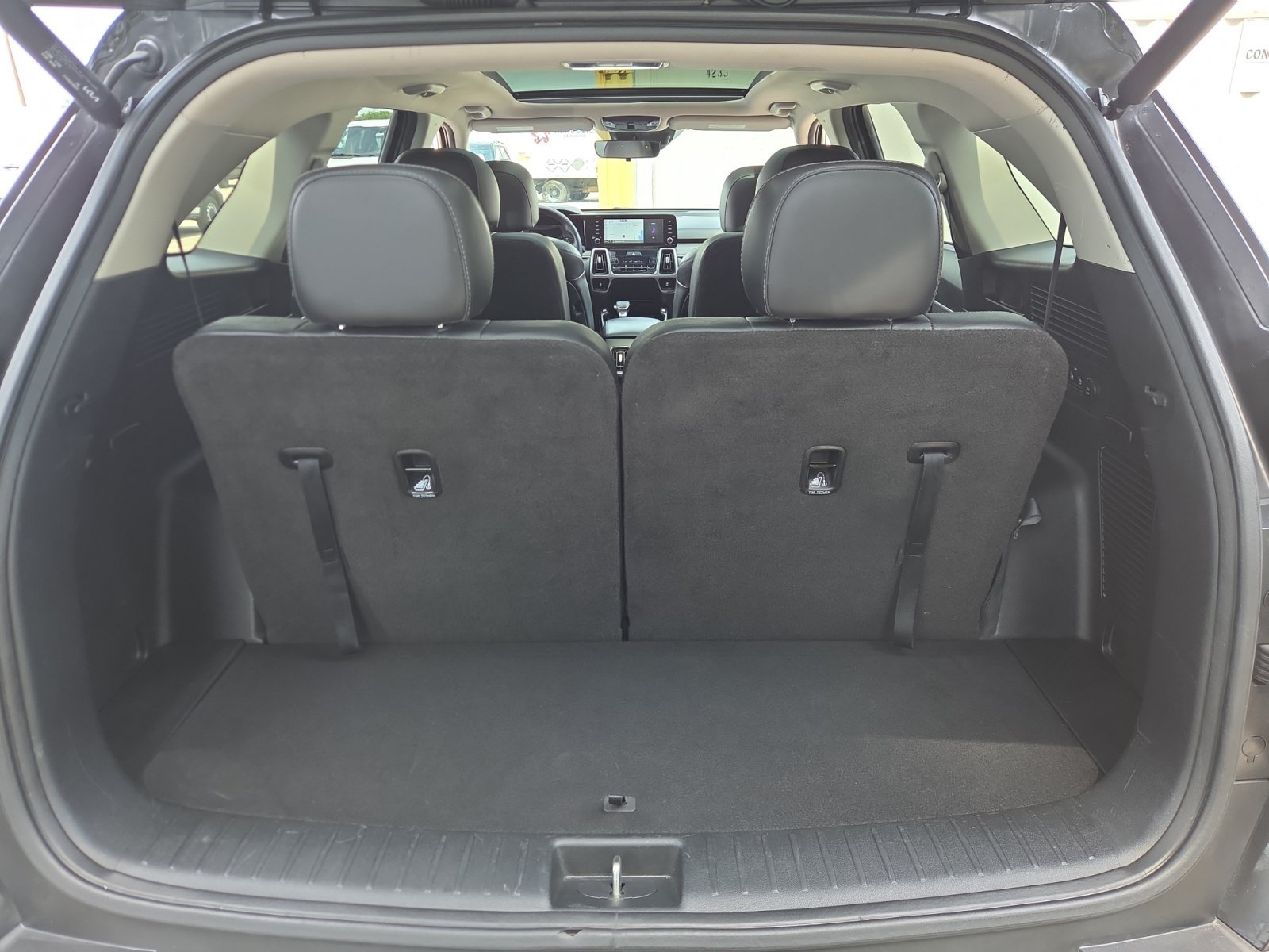 2022 Kia Sorento X-Line EX - Photo 17