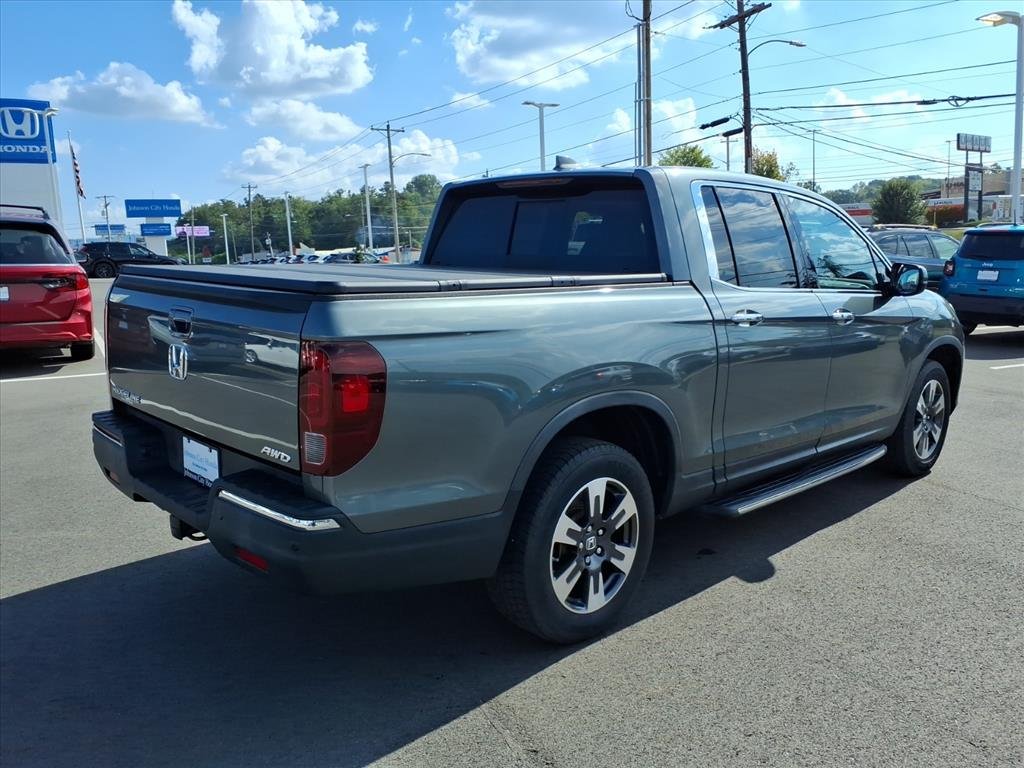 Certified Used 2018 Forest Mist Metallic Honda RTL-E image 7