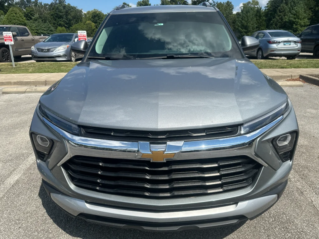 Used 2024 Sterling Gray Metallic Chevrolet LT image 2