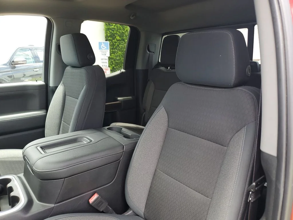 Used 2019 Red Chevrolet RST image 20