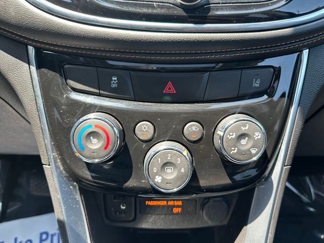 Used 2019 Blue Chevrolet Premier image 30