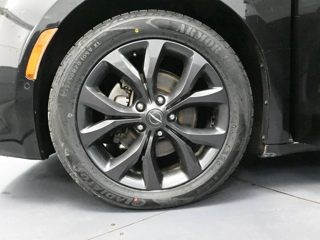2019 Chrysler Pacifica Touring L Plus - Photo 18