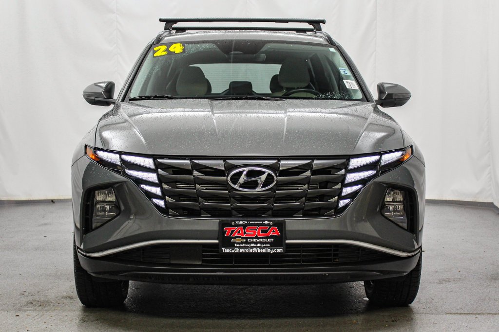 Used 2024 Gray Hyundai SEL image 4