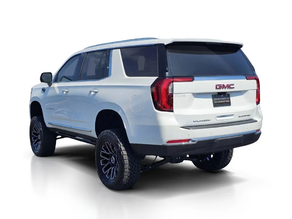 New 2026 Summit White GMC Elevation image 28