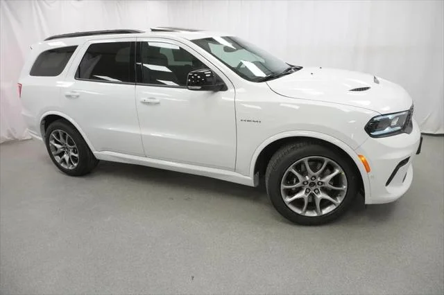 New 2026 White Knuckle Clear-Coat Exterior Paint Dodge GT PLUS image 9