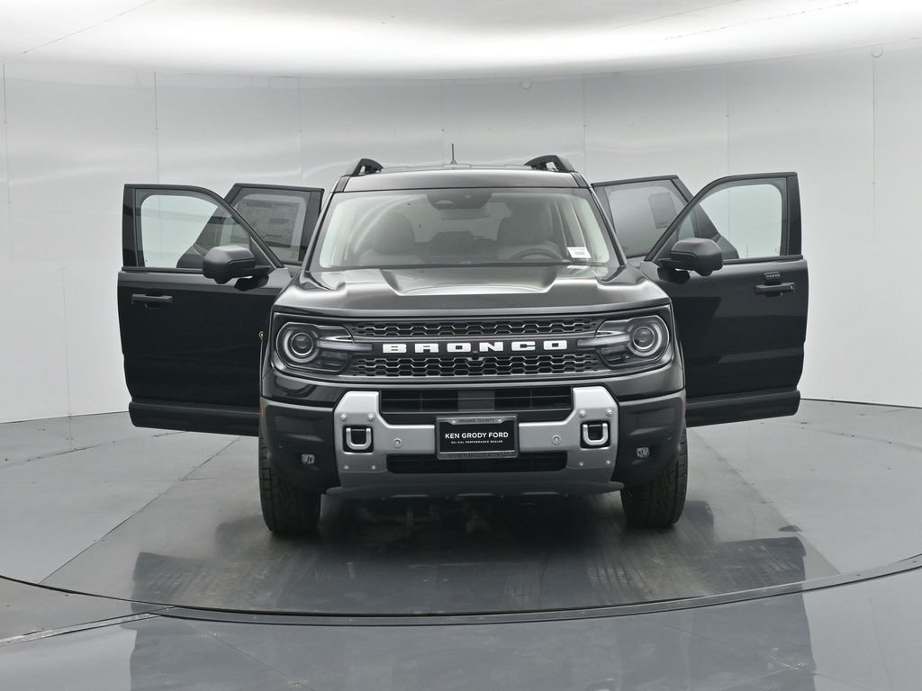 New 2026 Shadow Black Ford Badlands image 31