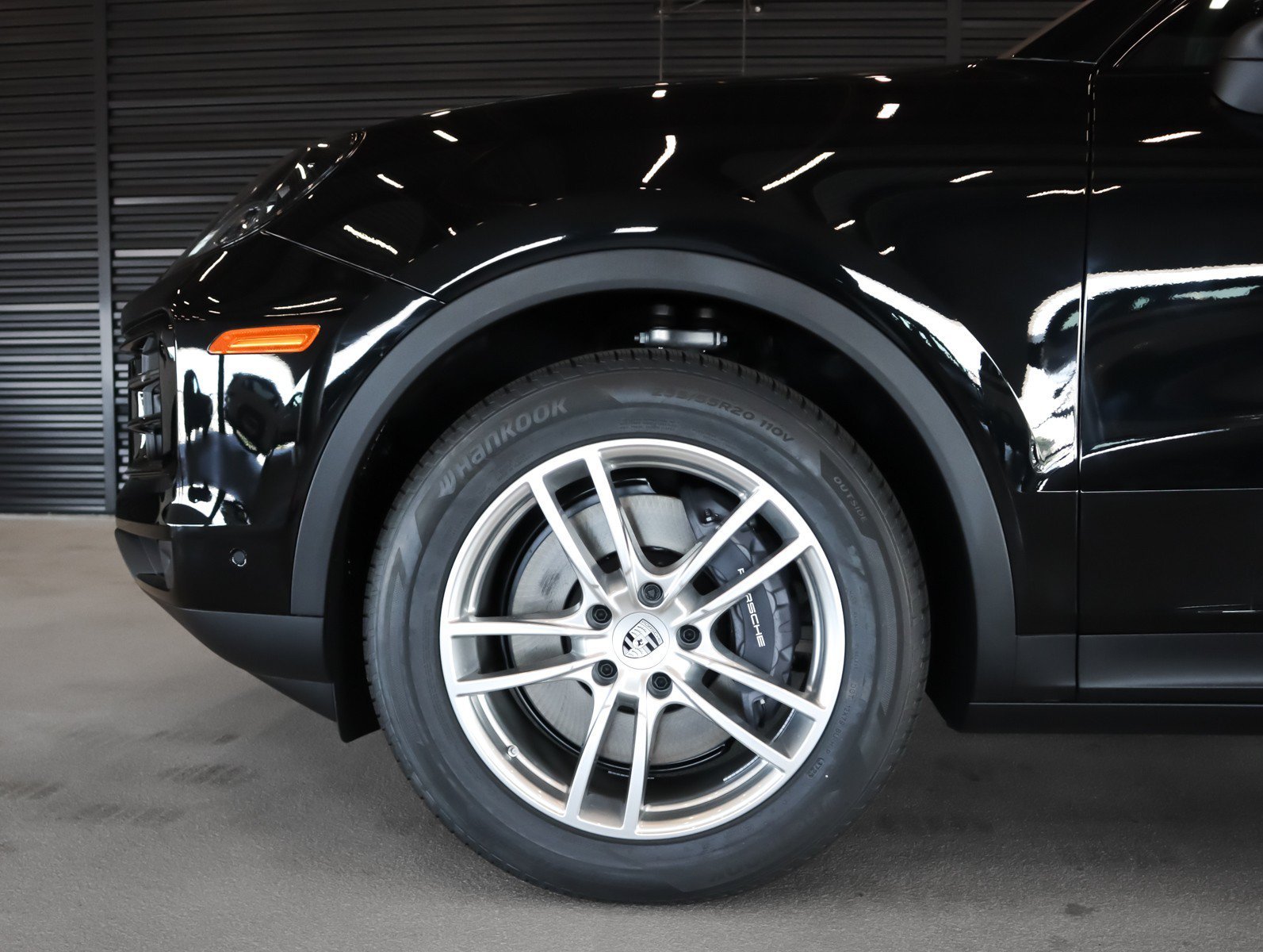 New 2026 Chromite Black Metallic Porsche  image 12