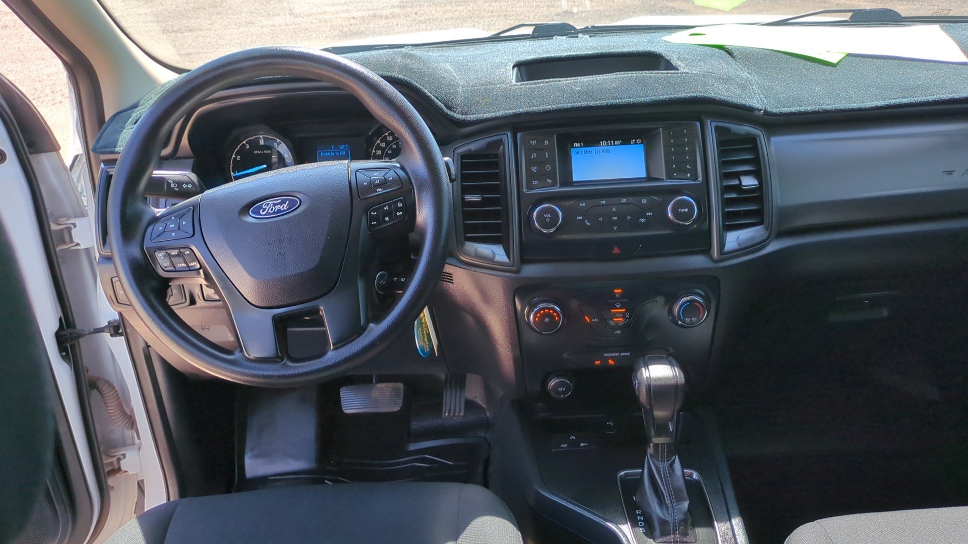 Used 2021 Oxford White Ford XL image 25