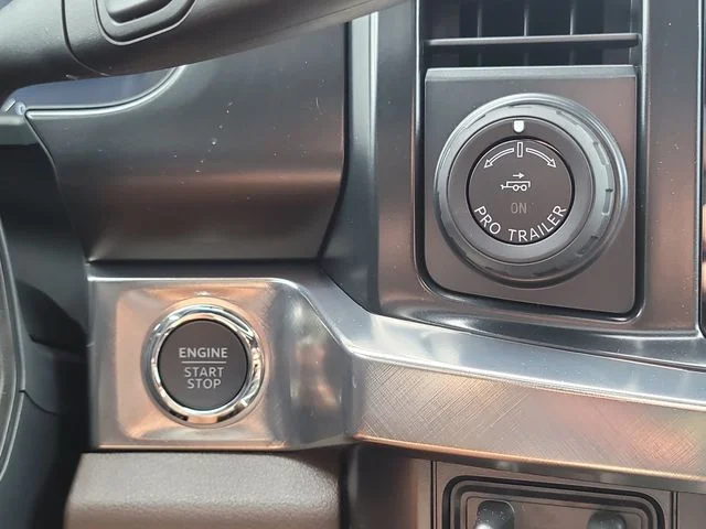 New 2026 Brown Ford King Ranch image 31
