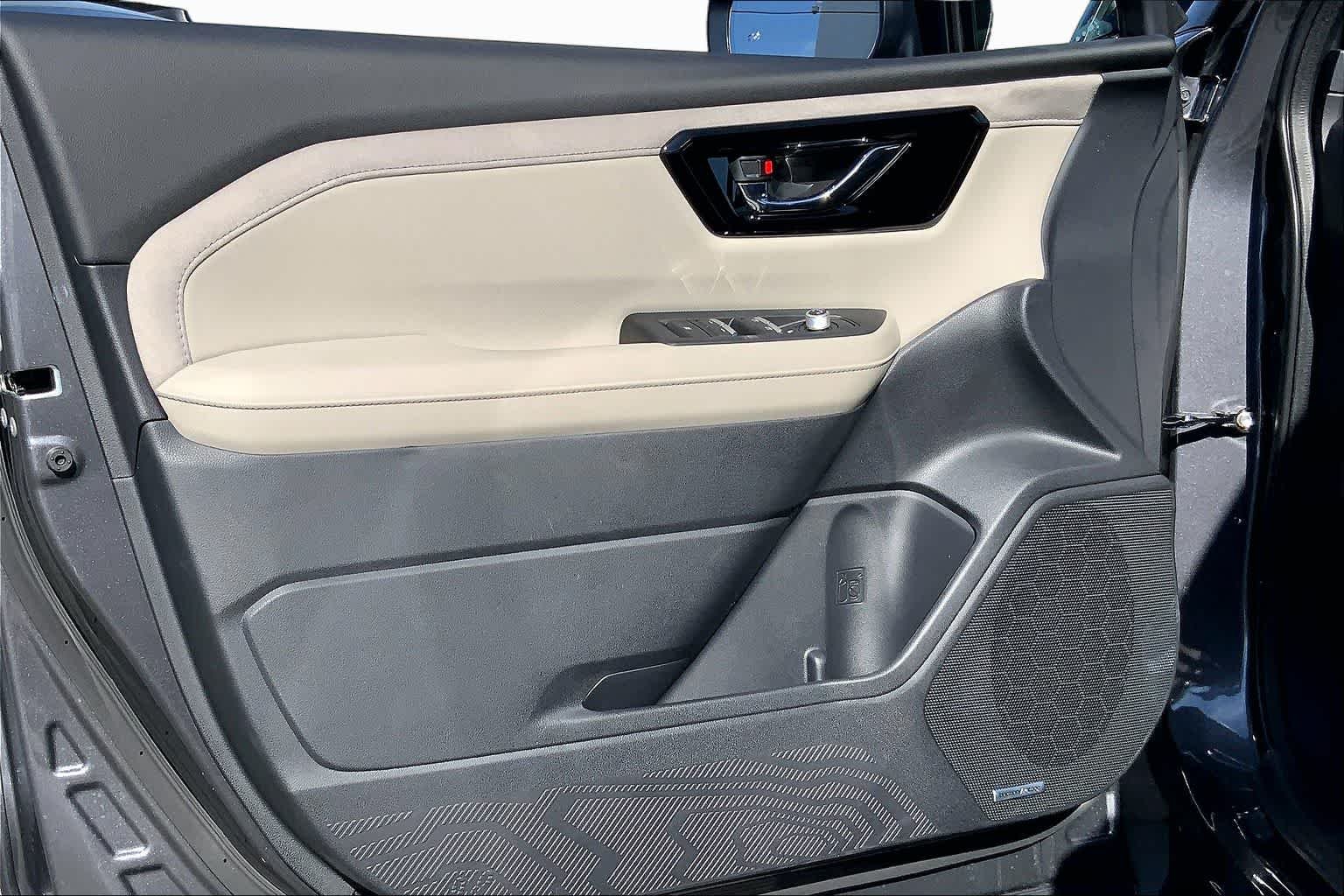 New 2026 MAGNETITE GRAY METALLIC Subaru Limited image 10