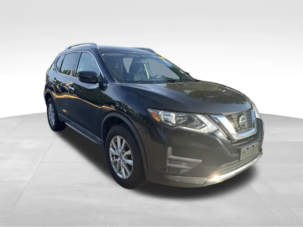 Used 2018 Black Nissan SV image 4