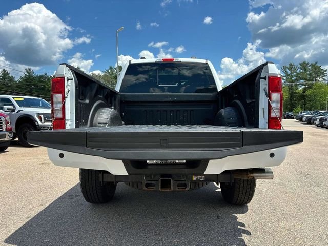 Used 2022 White Ford Lariat image 5