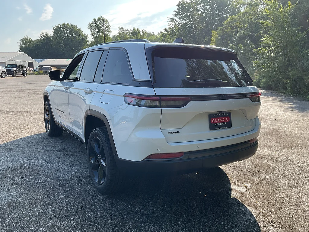 New 2027 Bright White Clearcoat Jeep Limited image 7