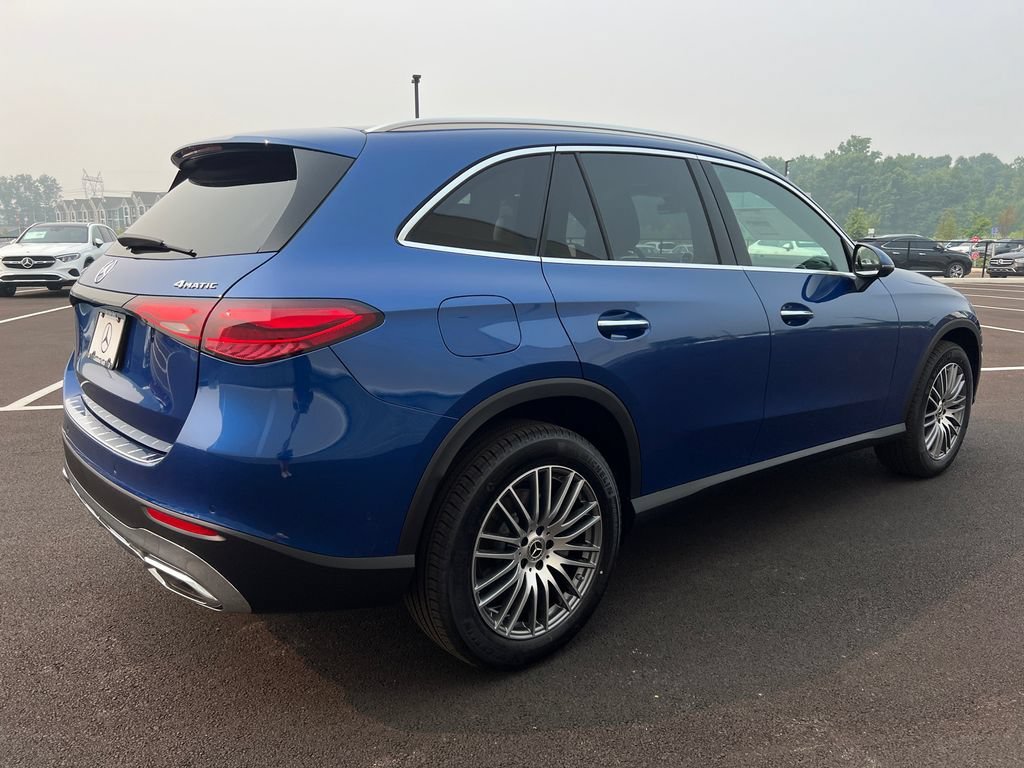 New 2026 Starling Blue Metallic Mercedes-Benz GLC 300 image 44
