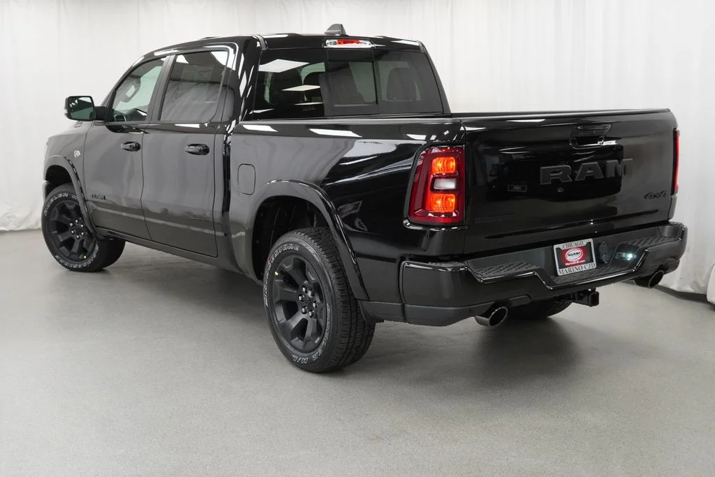 New 2026 Diamond Black Crystal Pearl-Coat Exterior Paint RAM Big Horn/Lone Star image 13