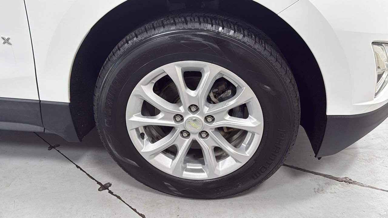 Used 2018 White Chevrolet LT image 21