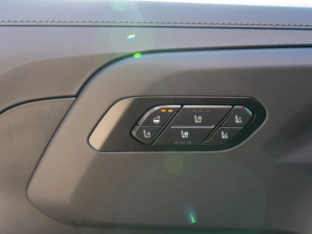New 2027 Terrain Brown Kia X-Line SX Prestige image 22
