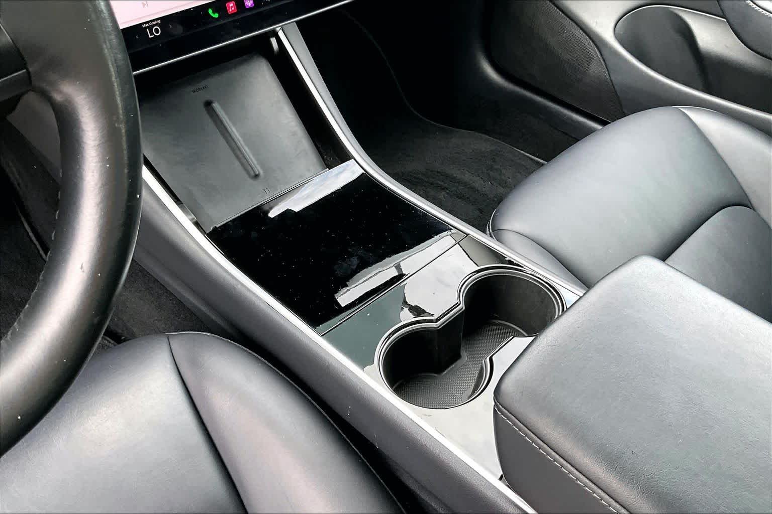 Used 2018 Pearl White Multi-Coat Tesla Long Range Battery image 13