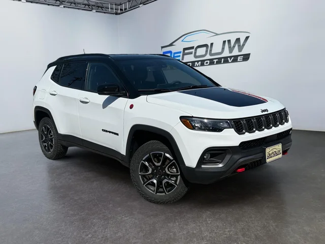 2025 Jeep Compass Trailhawk