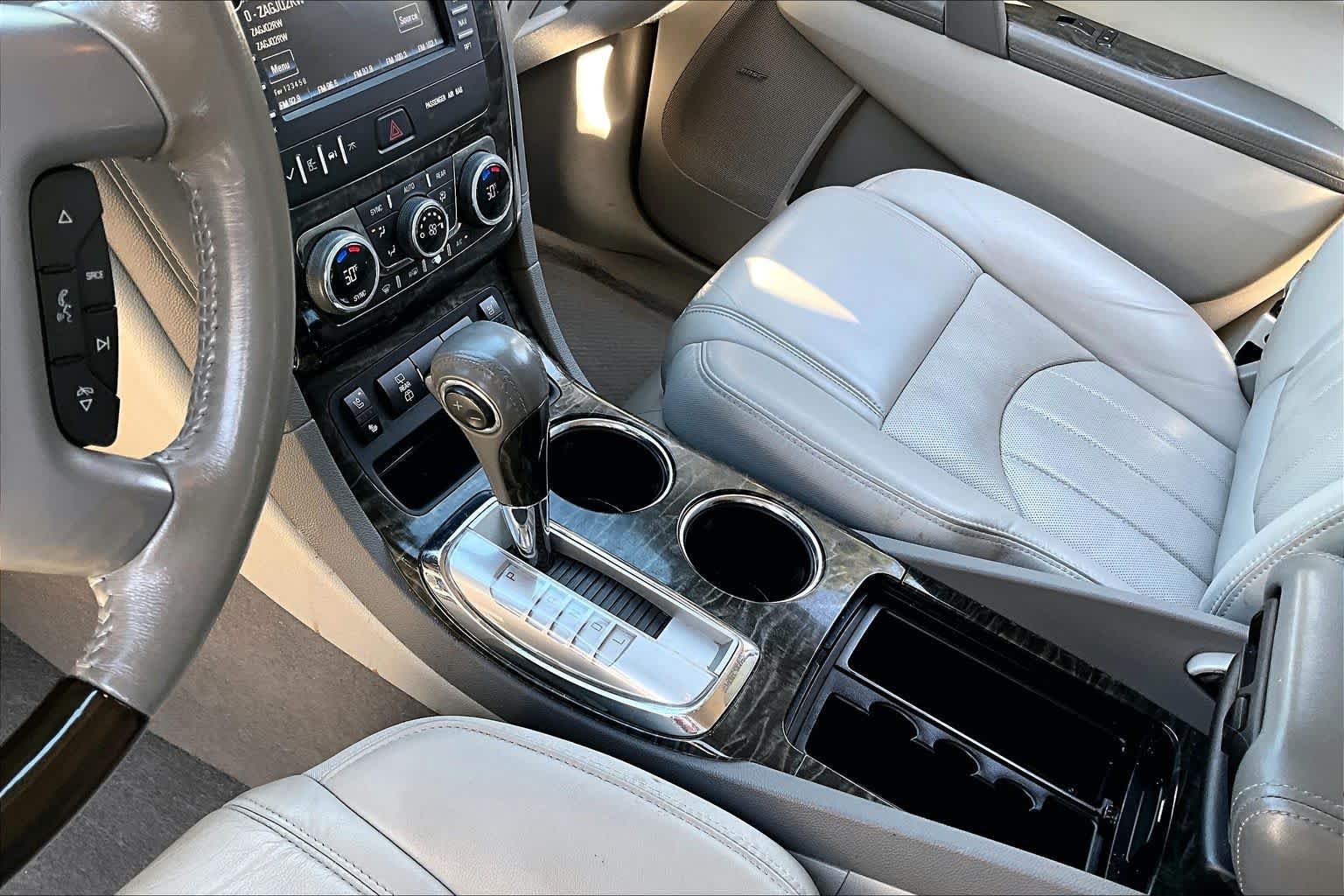 Used 2013 White Diamond Tricoat Buick Premium image 15