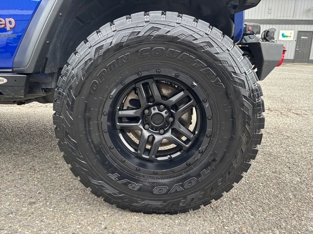 Used 2018 Ocean Blue Metallic Jeep Rubicon image 27