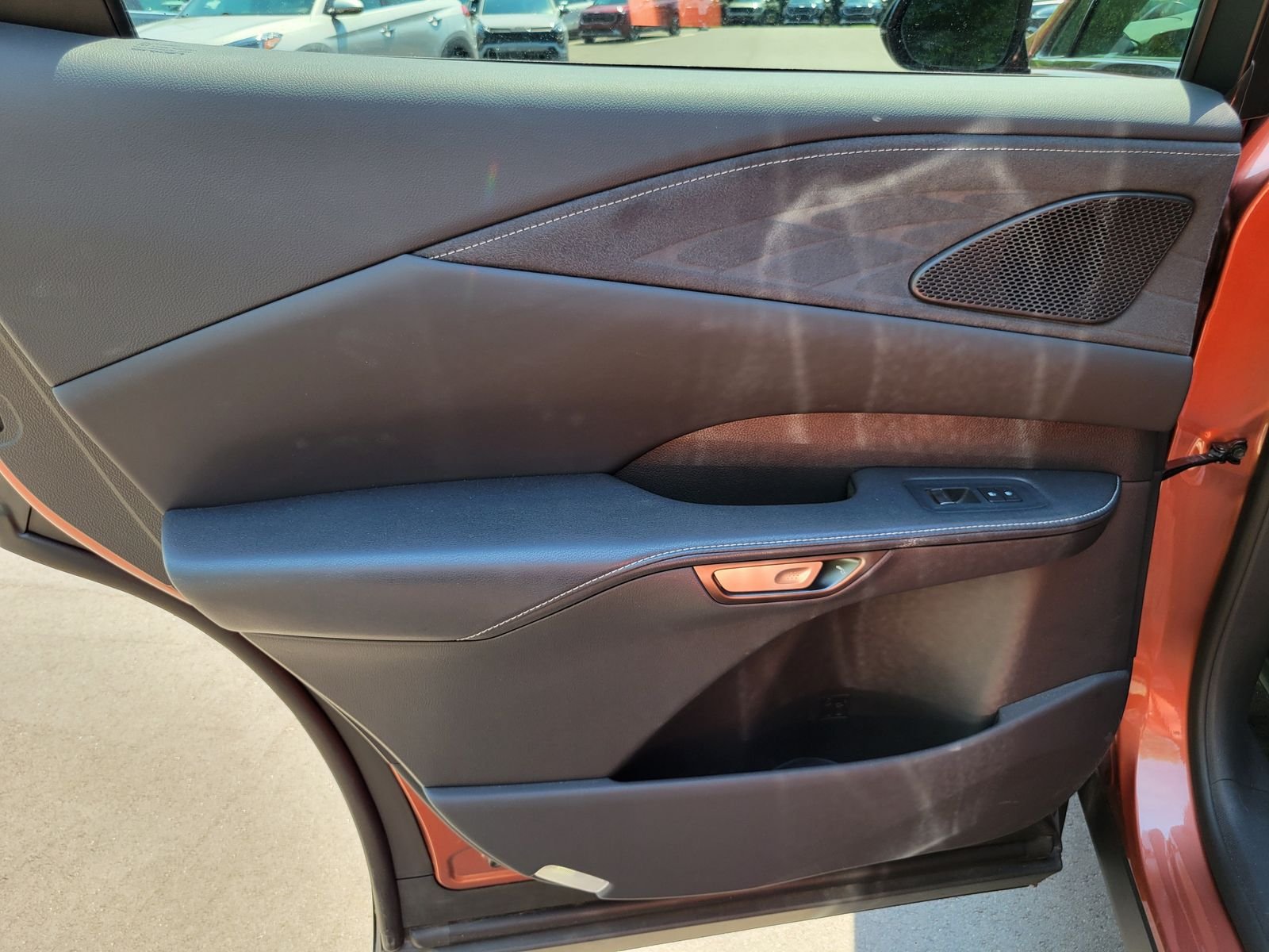 Used 2024 Brown Lexus 500h F SPORT Performance image 26