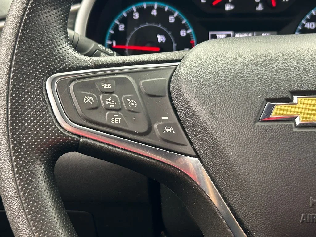 Used 2024 Mineral Gray Metallic Chevrolet LT image 24