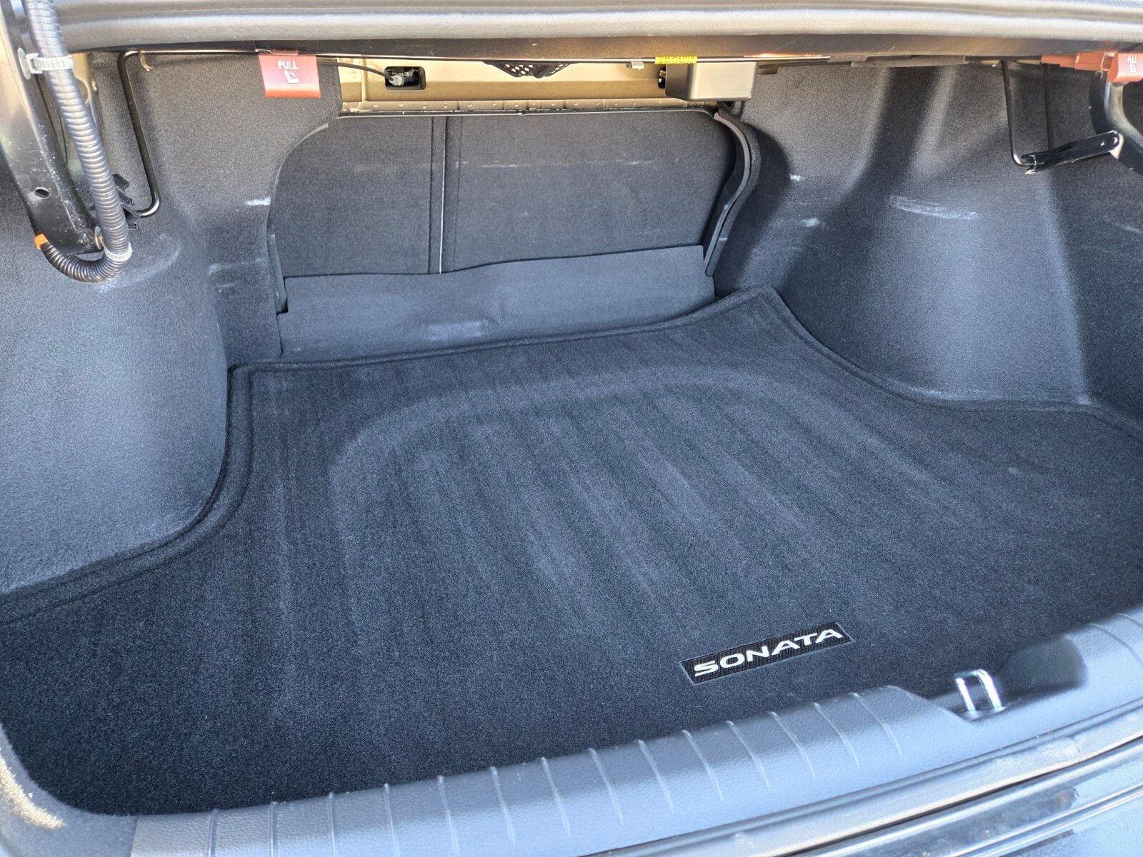 Certified Used 2022 Black Hyundai Limited image 15