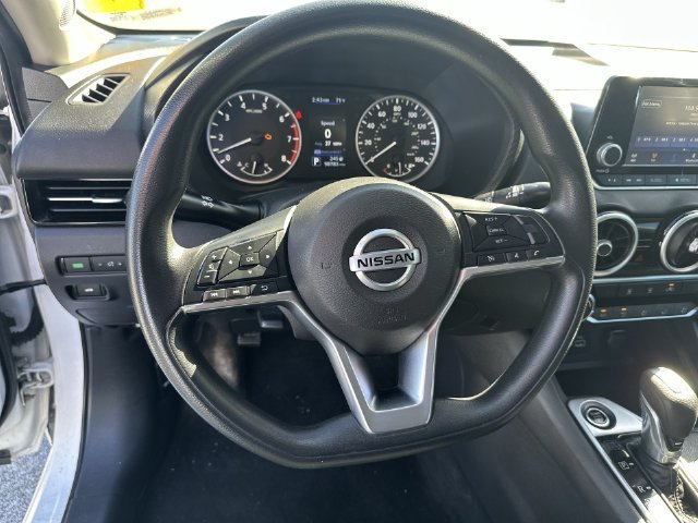 Used 2020 White Nissan S image 20