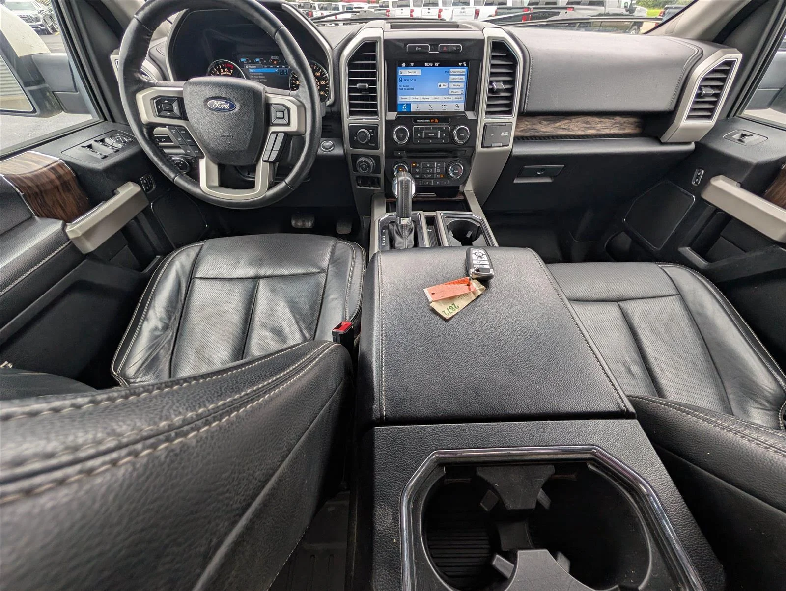Used 2018 White Platinum Metallic Tri-Coat Ford King-Ranch SuperCrew 5.5-ft. 2WD image 30