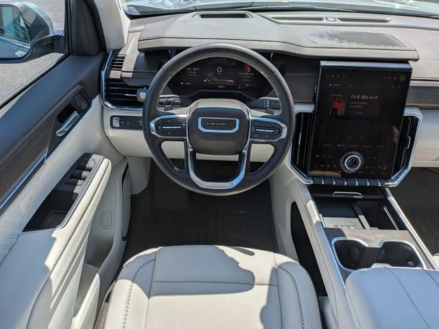 Used 2025 Sterling Metallic GMC Denali image 19